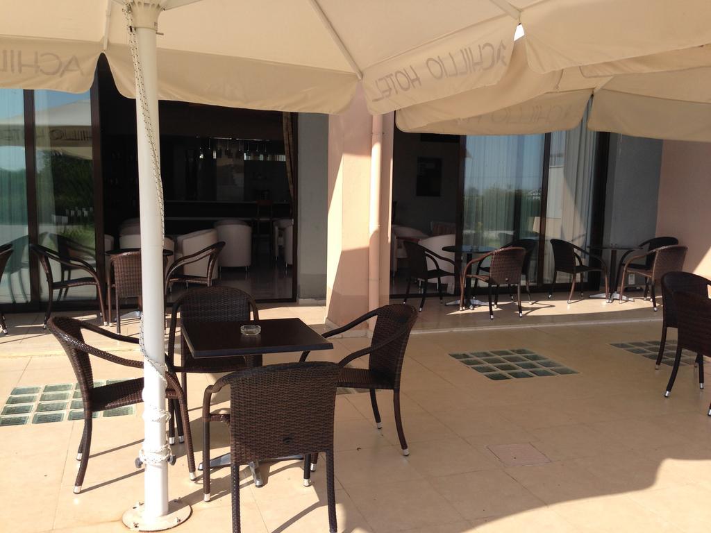 Achillio Hotel Komotiní Kültér fotó