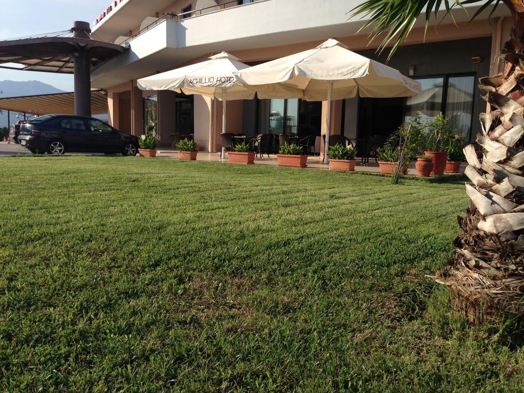 Achillio Hotel Komotiní Kültér fotó
