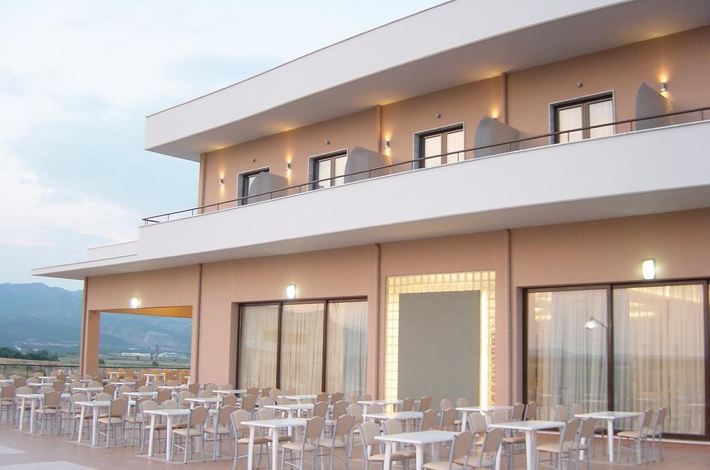 Achillio Hotel Komotiní Kültér fotó