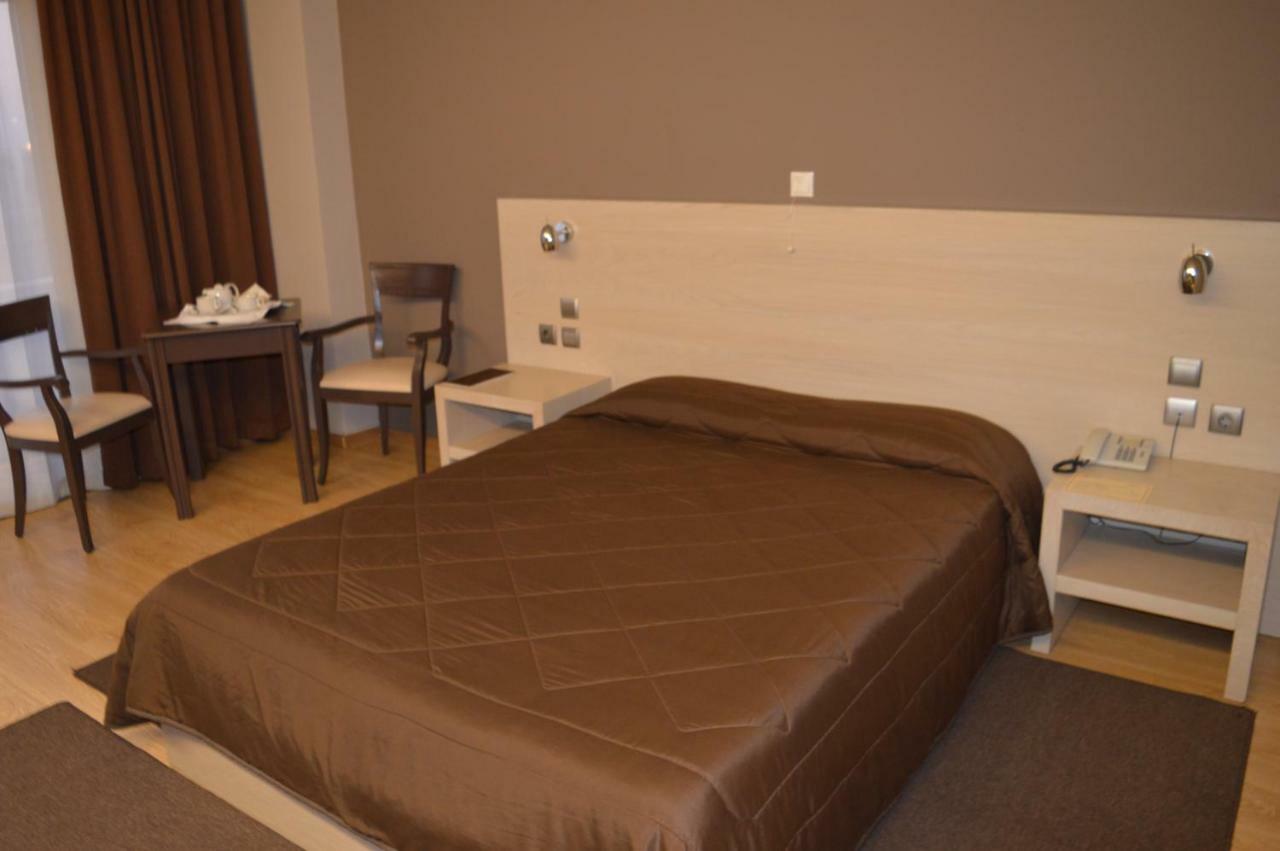 Achillio Hotel Komotiní Kültér fotó